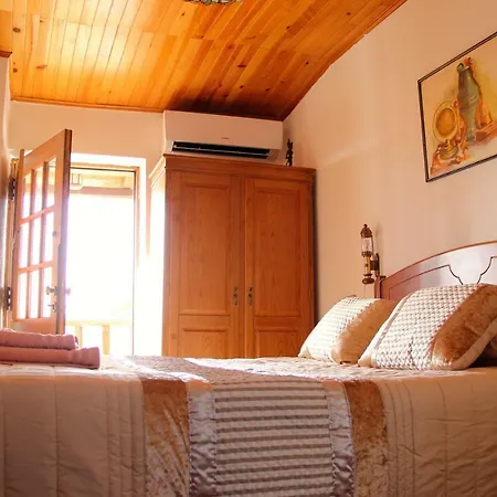 Casa Da Barriada I Agroturismo Bragança